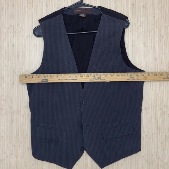 Perry Ellis Vest - size Large - Picture 5 of 5
